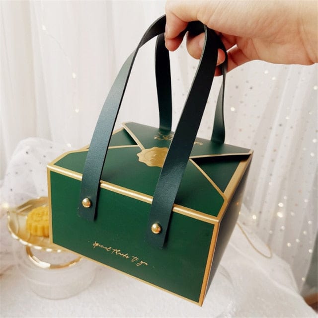 Bronzing Portable Paper Box Leather Portable Rope Chocolate Candy Packaging Birthday Party New Year Gift Decoration
